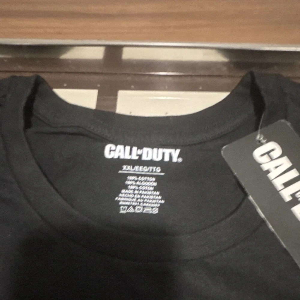 Blizzard Arcade Collection Pin Set & Call of Duty Black T-Shirt XXL 100% Cotton